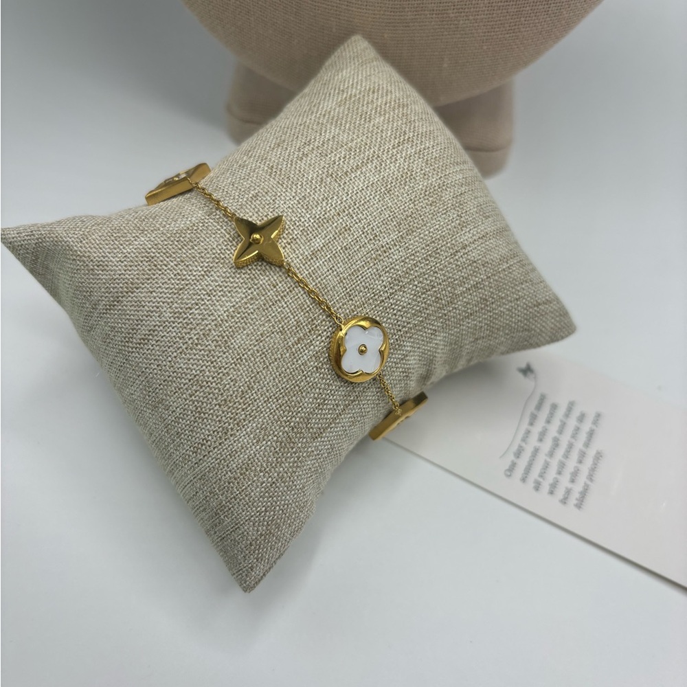 Gold and White Women's Bracelet